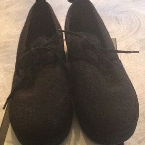 J Crew  Mens 100% Wool Slippers NEW